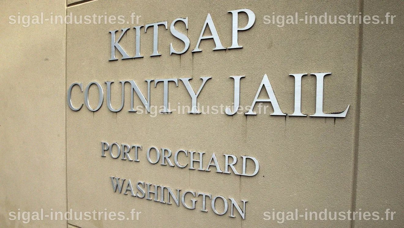 Des détenus accusés de meurtre impliqués dans une agression d'un autre prisonnier en détention
