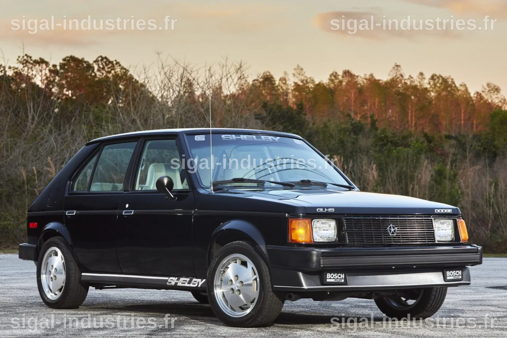 À Vendre : Rare Dodge Omni GLHS 1986, Modèle Collector de Carroll Shelby