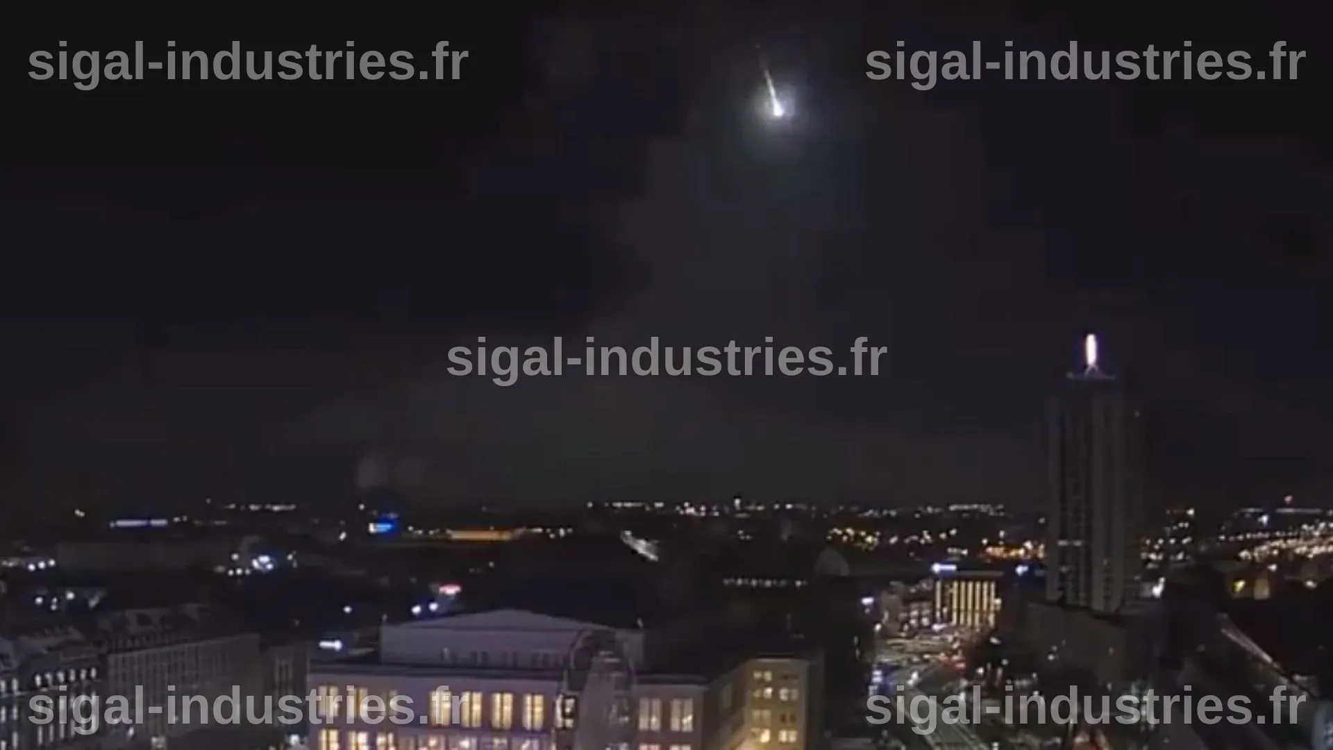 Des météorites endommagent des habitations près de Koblenz en Allemagne