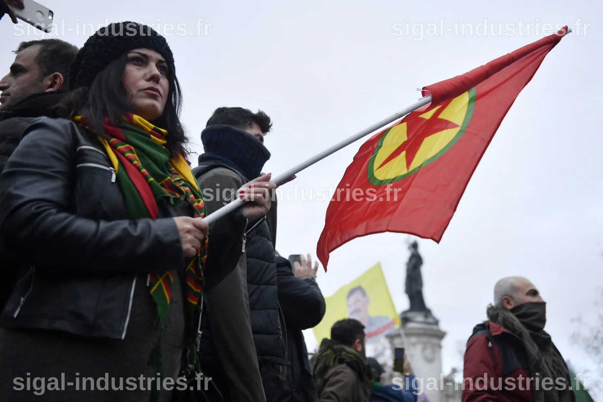 Mobilisation pour la science : « Stand Up for Science France » se rassemble à Paris