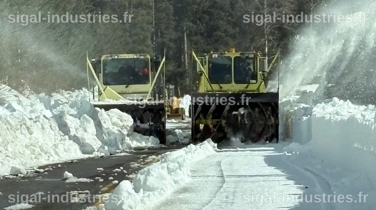 La route des North Cascades dégagée de neige, mais des réparations sont nécessaires avant ouverture