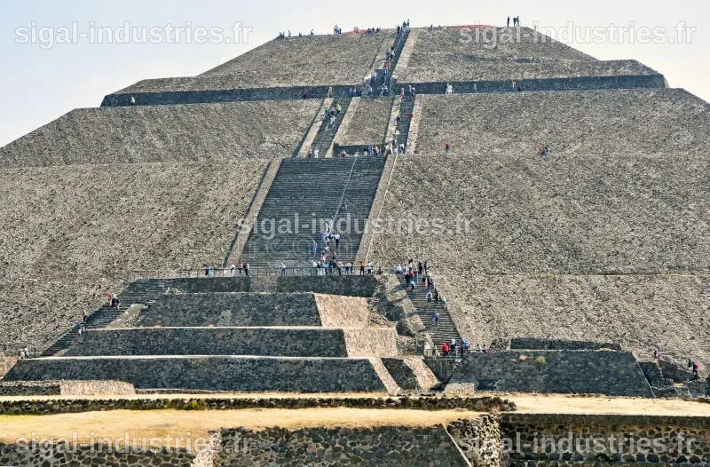 Un touriste canadien tué lors d'une fusillade aux pyramides de Teotihuacán au Mexique